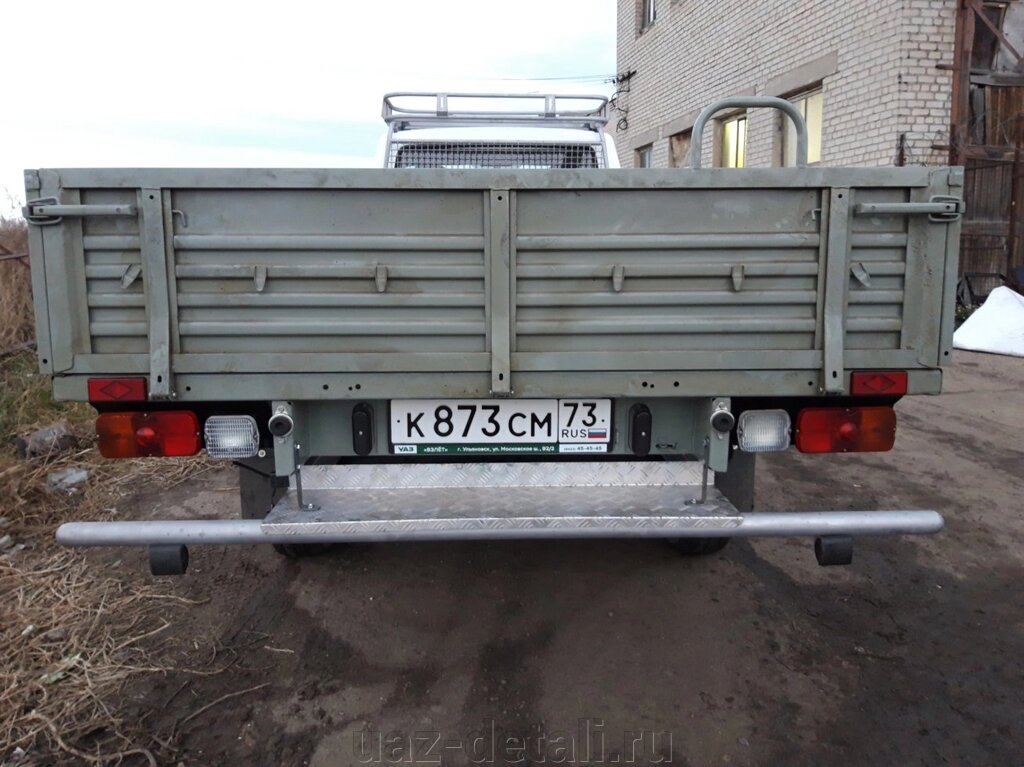 Задняя защита УАЗ Профи (одинарная) с алюмин площадкой от компании УАЗ Детали - магазин запчастей и тюнинга на УАЗ - фото 1