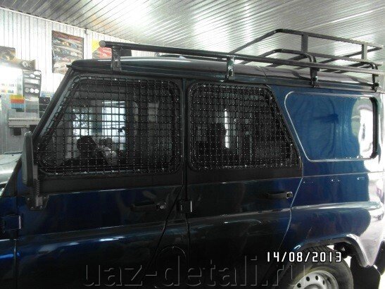 Защита задних боковых окон УАЗ 469, Хантер, Барс от компании УАЗ Детали - магазин запчастей и тюнинга на УАЗ - фото 1
