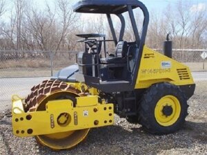 Ремонт асфальтового катка Bomag BW 145 PDH-3