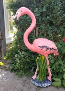 Скульптура садовая в натуральную величину - розовый Фламинго. Арт. 117