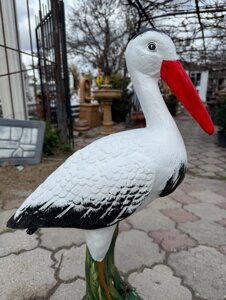 Садово парковая скульптура "Аист " бетонный