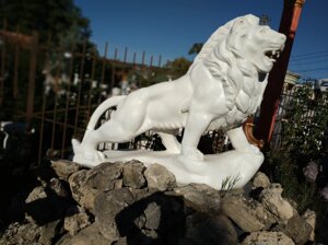 Скульптура садовая Лев большой уличный. Арт. 4 А