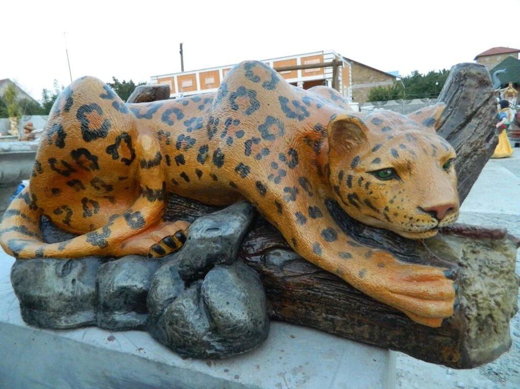 Садовая скульптура - Лежачая Пантера от компании КЭУ - фото 1