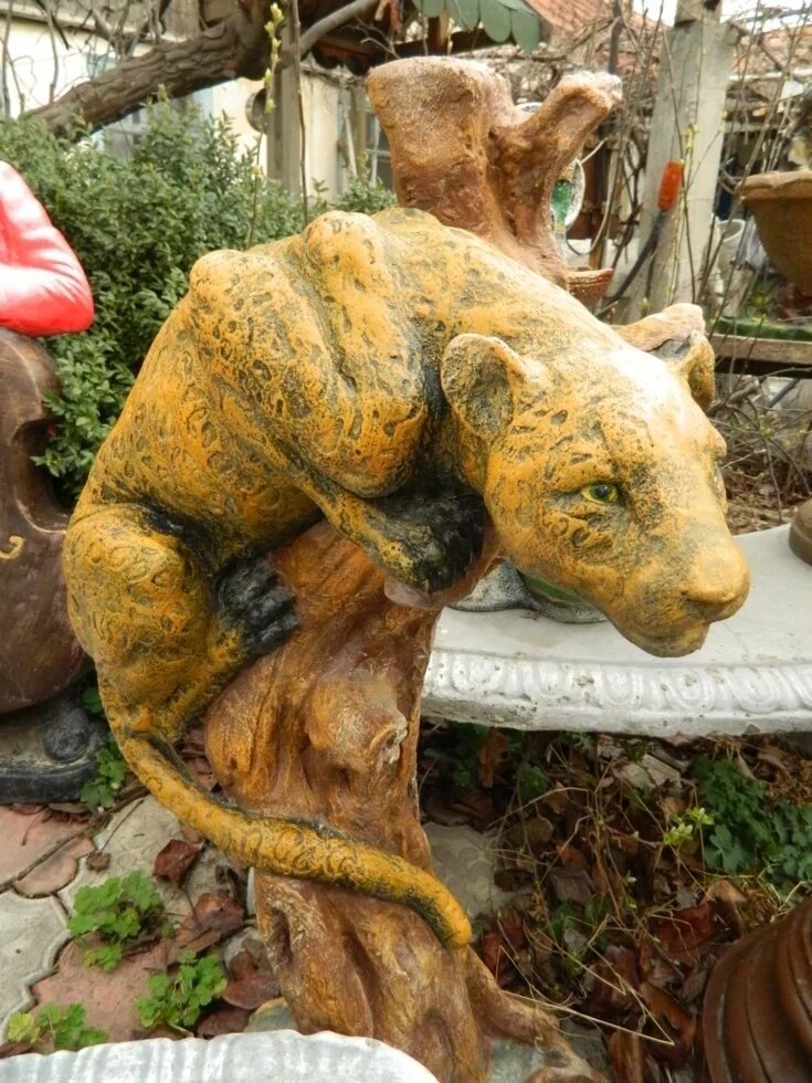 Садовая скульптура - Пантера на дереве от компании КЭУ - фото 1