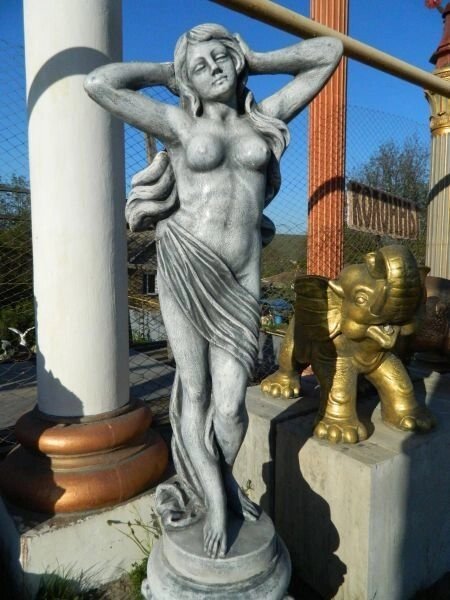 Скульптура садовая бетонная - Девушка Ева большая. Арт. 258 от компании КЭУ - фото 1