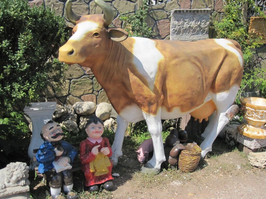 Скульптура  садовая для парка и дачи -Корова большая. Арт. 7 от компании КЭУ - фото 1