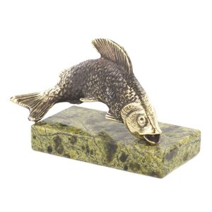 Декоративная статуэтка фигурка из бронзы на подставке из змеевика "Рыбка"