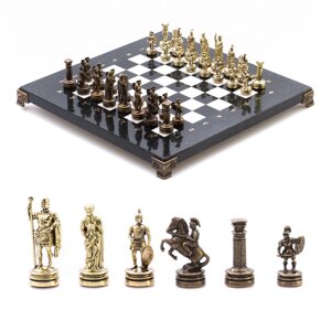 Шахматный набор "Римляне" доска 28х28 см мрамор фигуры цвет бронза-золото / Шахматы подарочные / Шахматы металлические