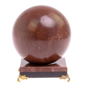 Шар из лемезита 11 см на подставке / шар декоративный / шар для медитаций / каменный шарик / сувенир из камня