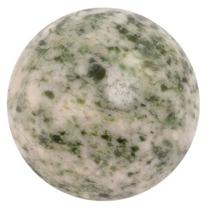 Шар из жадеита 4,5 см / каменный шарик / шар декоративный / шар для медитаций / сувенир из камня