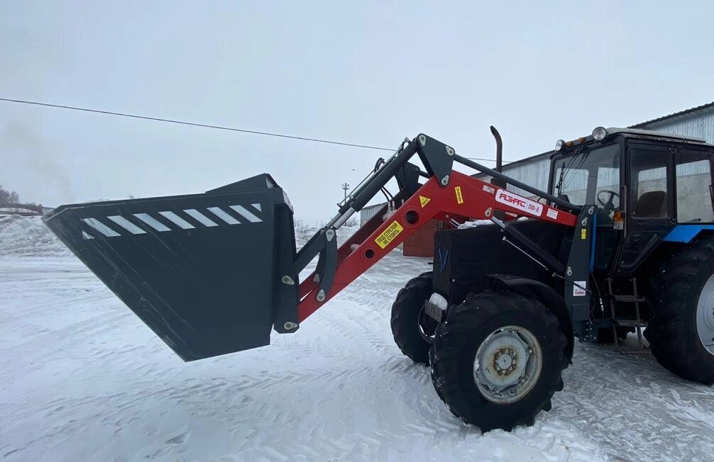 Погрузчик фронтальный ПФ-А «Атлант» г/п - 1500 кг. на МТЗ 1221 от компании ООО "Универсал Агро" - фото 1