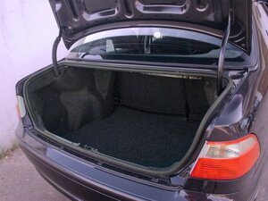 Вскрытие багажника на автомобиле в Свердловской области от компании "Замки плюс мастер" Магазин мастерская дверных замков.