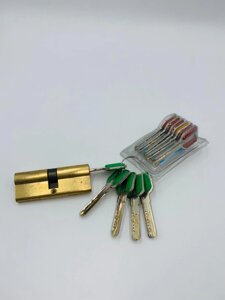 Цилиндровый механизм Master Lock 80 35/10/35 5 кл. мат. золото