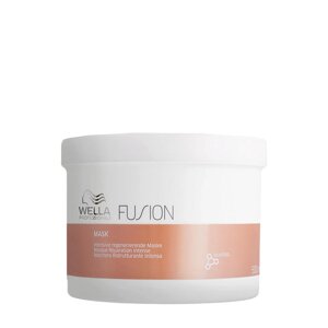 Wella 500 мл. Fusion Mask - интенсивная восстанавливающая маска.