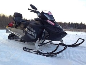 Снегоход BRP Ski-Doo 800 Москва (Б/У)