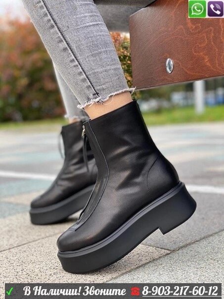 Ботинки The Row Zipped Boot I кожаные Кремовый от компании Интернет Магазин брендовых сумок и обуви - фото 1