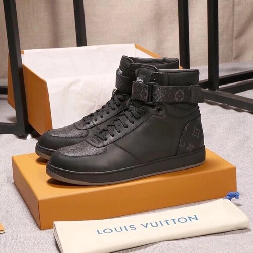 Кроссовки Louis Vuitton Rivoli черные