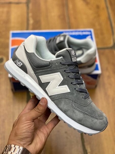 Кроссовки New Balance 574 Classic серые от компании Интернет Магазин брендовых сумок и обуви - фото 1