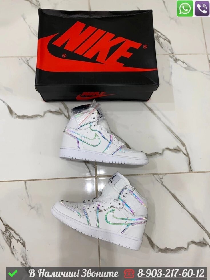 Кроссовки Nike Air Jordan 1 Mid от компании Интернет Магазин брендовых сумок и обуви - фото 1