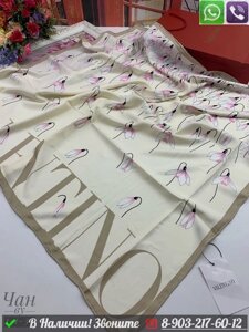 Платок Valentino шелковый с цветами Молочный
