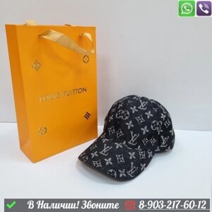 Кепка Louis Vuitton с белыми буквами Черный