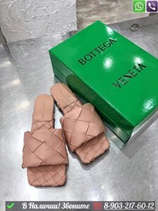 Шлепанцы Bottega Veneta Lido кожаные Бежевый