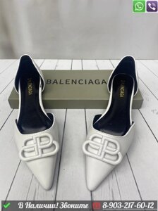 Балетки Balenciaga кожаные Белый