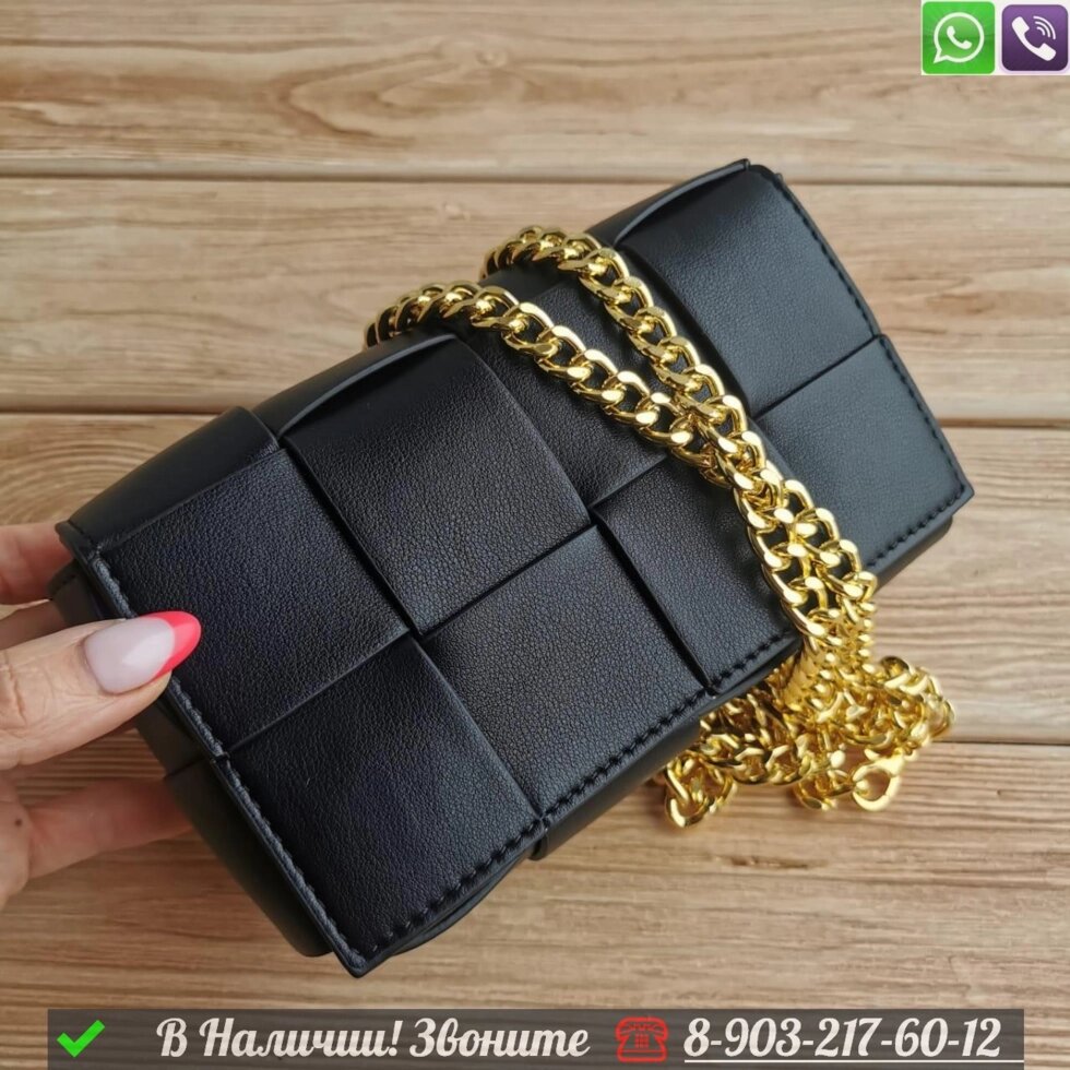 Поясная сумка Bottega Veneta Cassette черная от компании Интернет Магазин брендовых сумок и обуви - фото 1