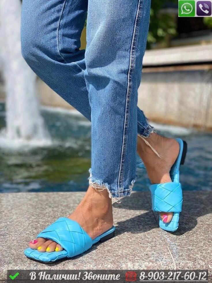 Шлепанцы Bottega Veneta Lido кожаные Голубой от компании Интернет Магазин брендовых сумок и обуви - фото 1