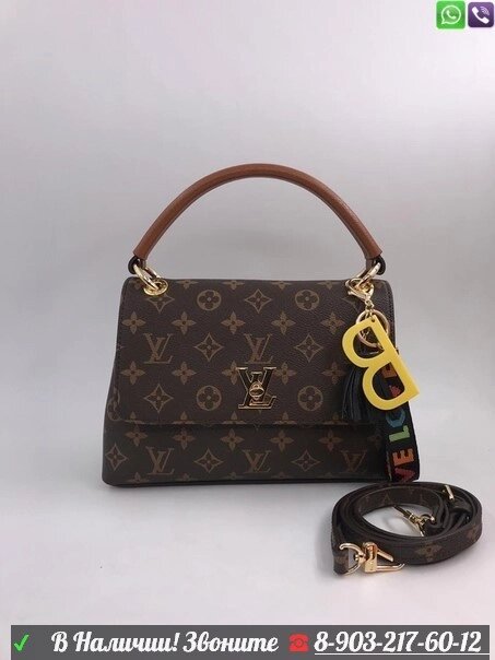 Сумка Louis Vuitton Луи Витон с Брелком от компании Интернет Магазин брендовых сумок и обуви - фото 1