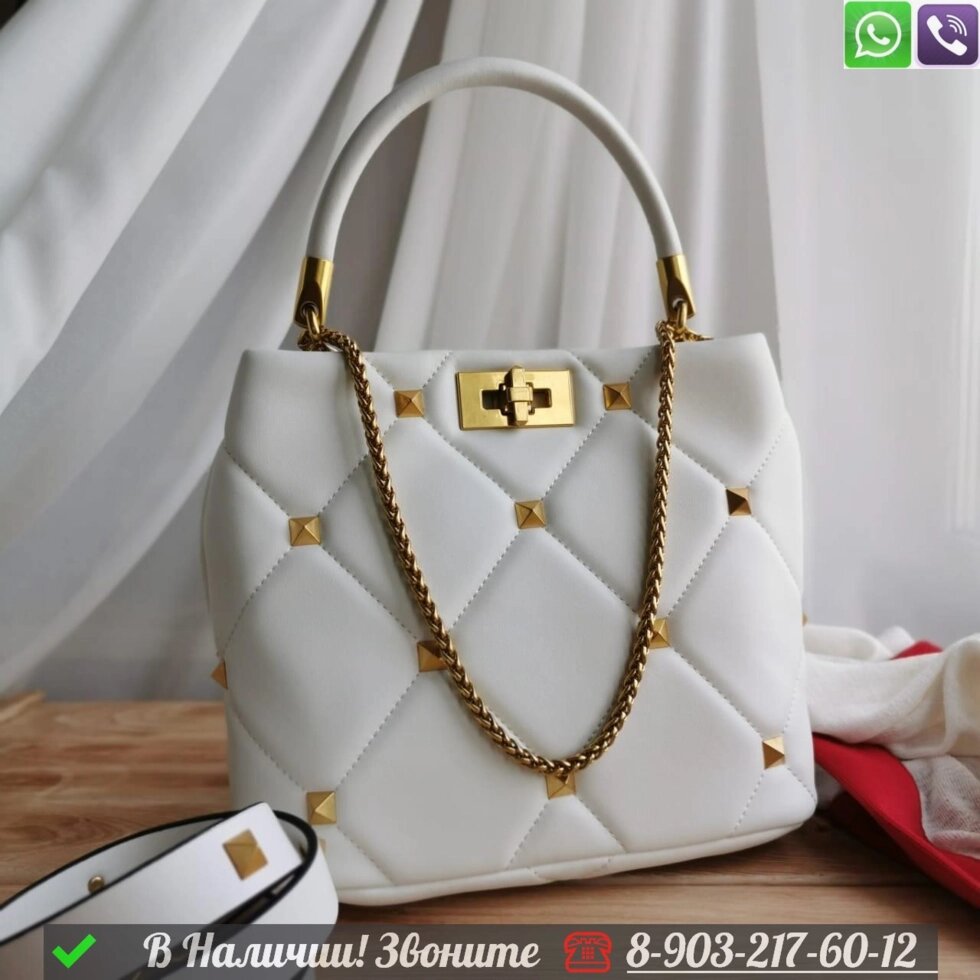 Сумка Valentino Roman Stud белая от компании Интернет Магазин брендовых сумок и обуви - фото 1