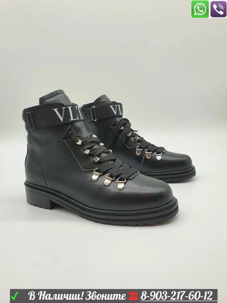 Высокие ботинки Valentino Валентино черные от компании Интернет Магазин брендовых сумок и обуви - фото 1