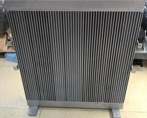 Радиатор VOLVO EC460 (VOE 14533839)
