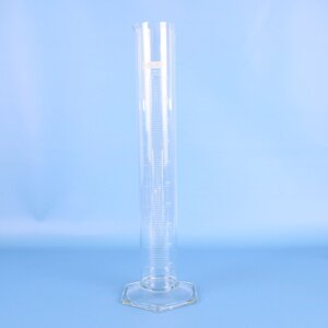 Цилиндр мерный 1-1000-2, 1000 мл, со стеклянным основанием, с носиком, белая шкала, ГОСТ 1770-74)