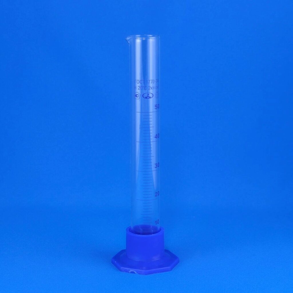 Цилиндр мерный 3-50-2, 50 мл, с пластиковым основанием от компании Labdevices - Лабораторное оборудование и посуда - фото 1