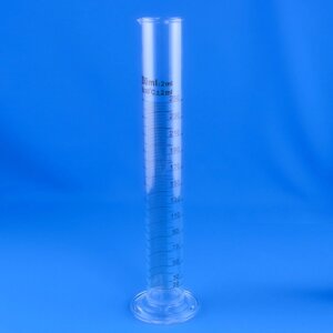 Цилиндр мерный 5drops 1-250-2, 250 мл, стекло Boro 3.3, со стеклянным основанием, с носиком, градуированный