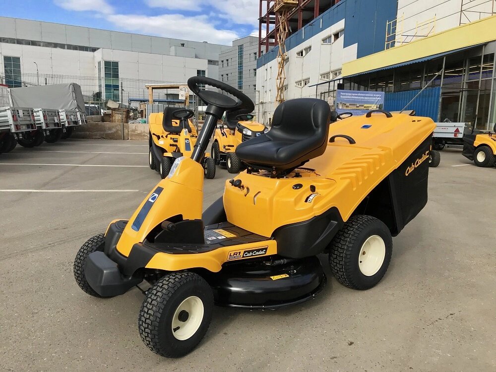 Райдер садовый Cub Cadet LR1 NR76 от компании ПРОФТРАКТОР - Магазин тракторов и садовой техники - фото 1