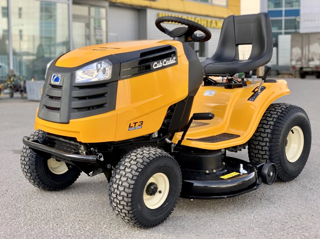 Садовый трактор Cub Cadet LT3 PS107 от компании ПРОФТРАКТОР - Магазин тракторов и садовой техники - фото 1