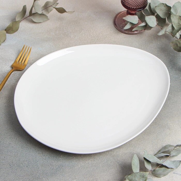 Блюдо фарфоровое сервировочное Magistro «Бланш», d=32 см, цвет белый от компании Интернет - магазин Flap - фото 1