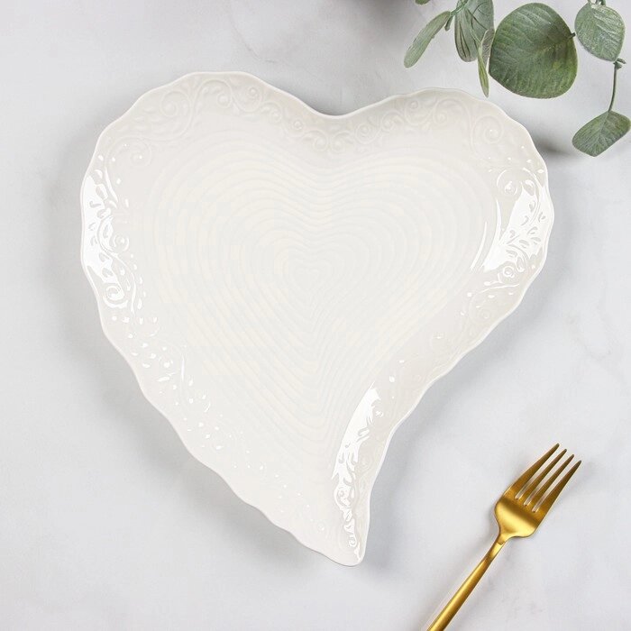 Блюдо керамическое сервировочное «Сердце», 30283 см, цвет белый от компании Интернет - магазин Flap - фото 1