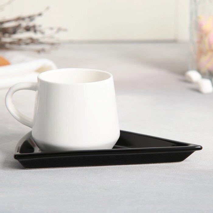 Чайная пара керамическая «Черно-белое», кружка 130 мл, блюдце 11х14.5 см, цвет белый от компании Интернет - магазин Flap - фото 1
