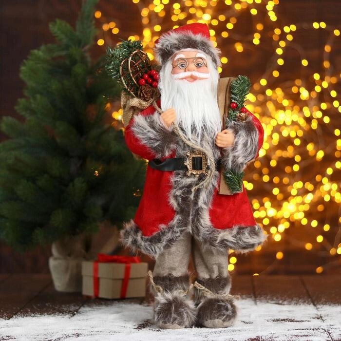 Дед Мороз "В красной шубке с лыжами и подарками" 45 см от компании Интернет - магазин Flap - фото 1