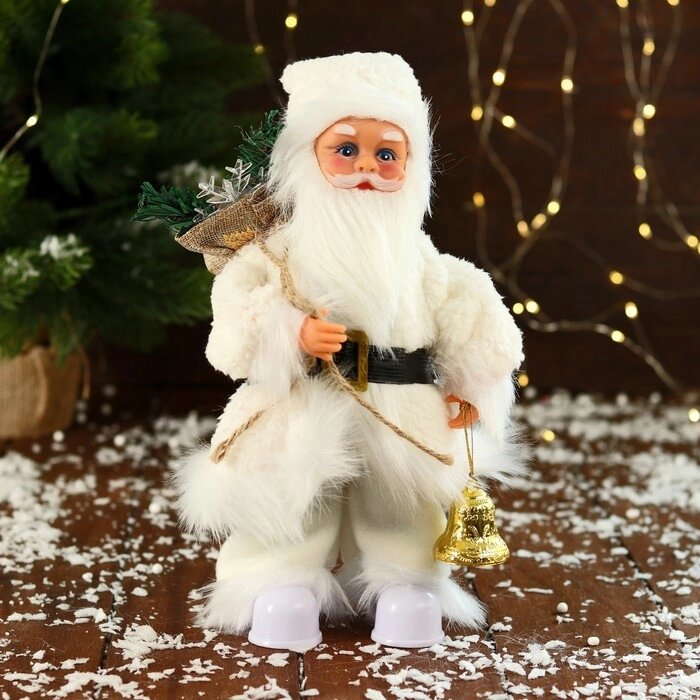 Дед Мороз "В меховом костюме, с фонариком" двигается, с подсветкой, 28 см, белый от компании Интернет - магазин Flap - фото 1