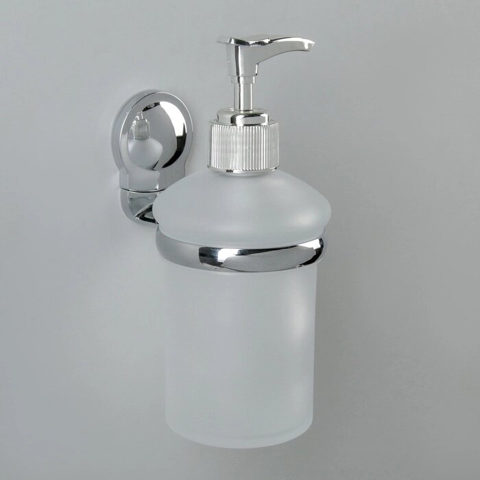 Дозатор для жидкого мыла настенный Accoona A11813, 200 мл, стекло, цвет хром от компании Интернет - магазин Flap - фото 1