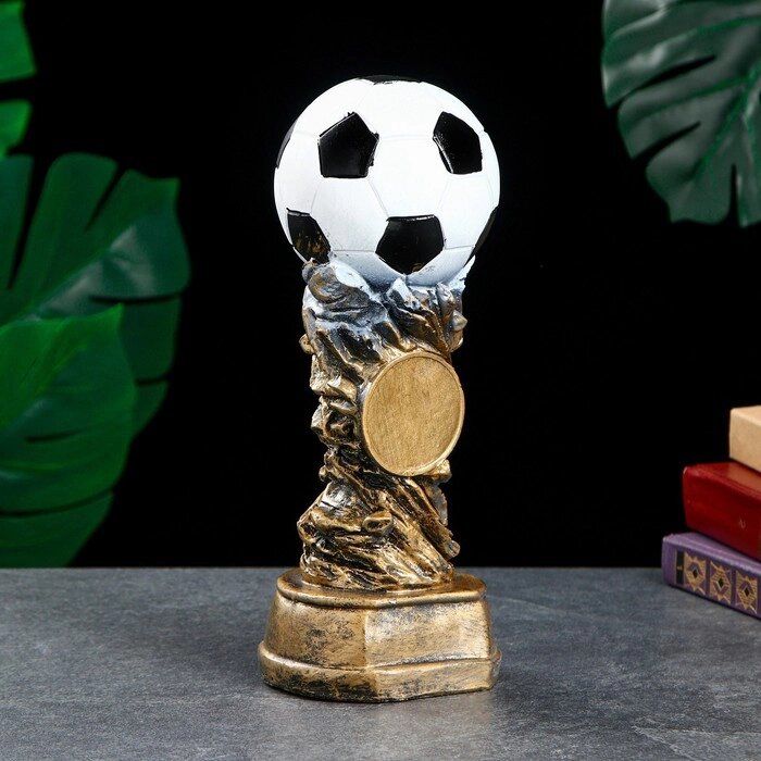 Фигура "Футбольный кубок" золото, 30х13х13см от компании Интернет - магазин Flap - фото 1