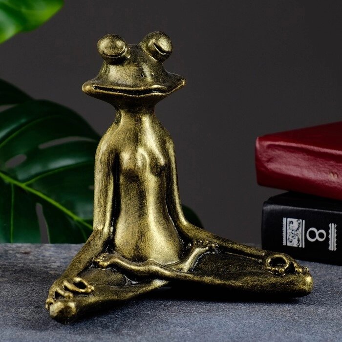 Фигура "Лягушка йог в позе лотоса" 16х16х6см, золото от компании Интернет - магазин Flap - фото 1