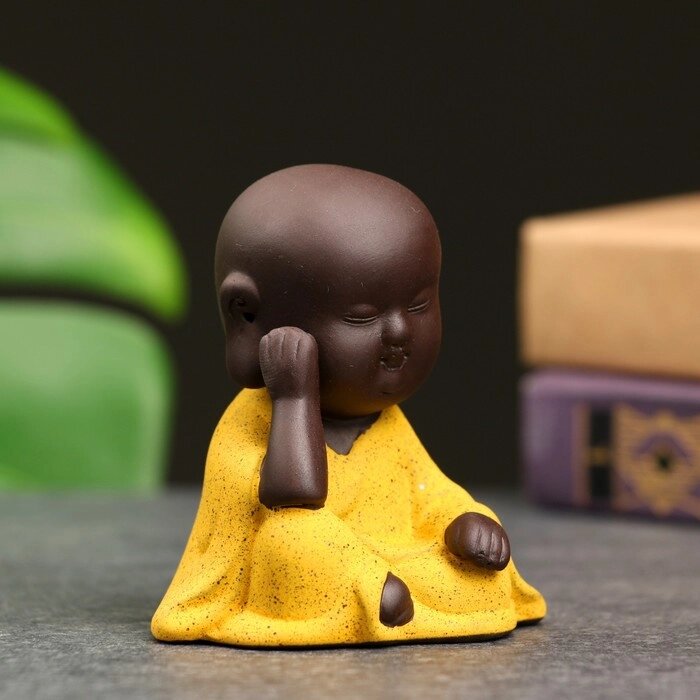 Фигурка "Будда", 7х5 см, желтая от компании Интернет - магазин Flap - фото 1