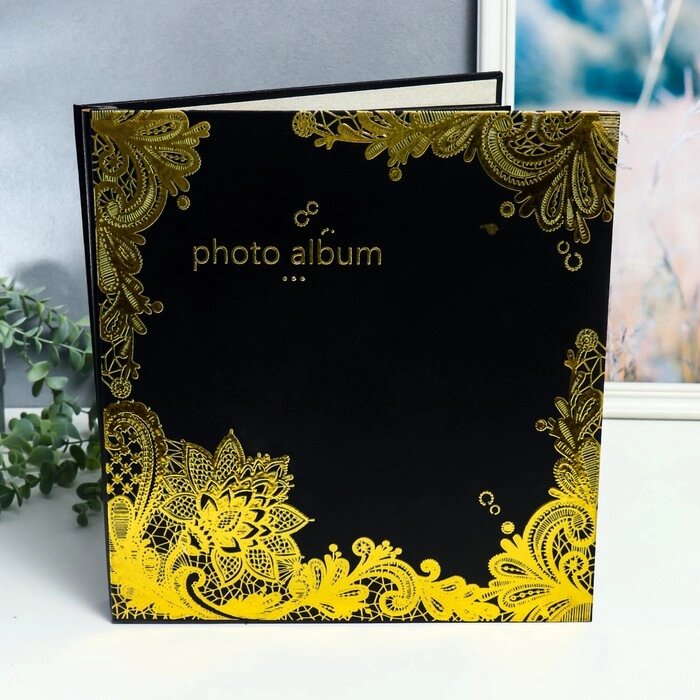 Фотоальбом магнитный 20 листов "Золотые графичные цветы на чёрном" в коробке 34х4х33 см от компании Интернет - магазин Flap - фото 1