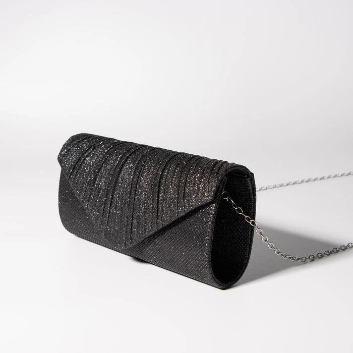 Клатч женский, отдел на клапане, длинная цепь, цвет чёрный от компании Интернет - магазин Flap - фото 1