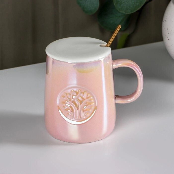 Кружка керамическая с ложкой «Древо», 380 мл, цвет розовый от компании Интернет - магазин Flap - фото 1